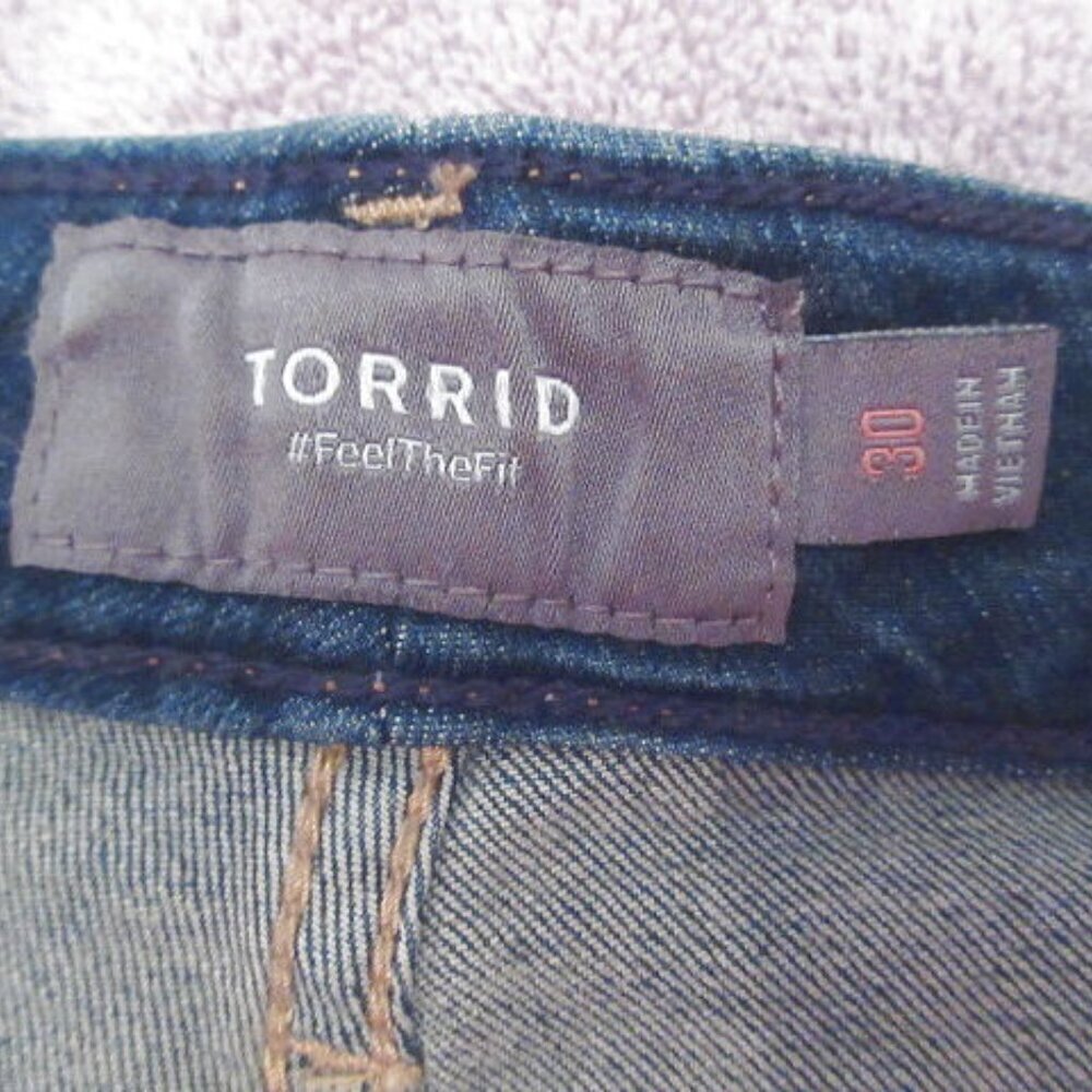 Torrid Micro Mini Jean Shorts Plus Size 30 High Rise Stretch Denim Cut Off Jorts - Picture 5 of 10